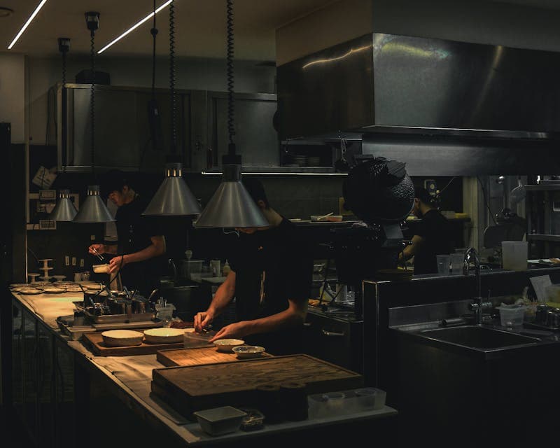 Exámenes para Manipuladores de Alimentos: Lo que Restaurantes y Catering Deben Cumplir